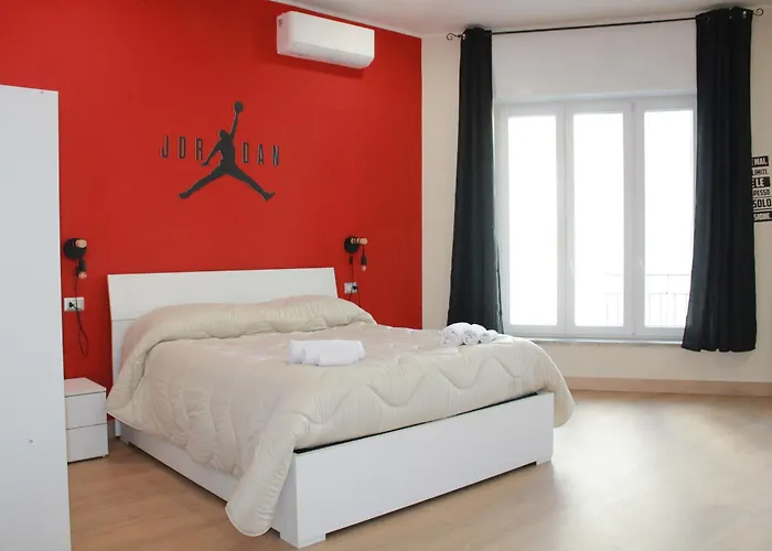 招待所 Zero18 - Pompei